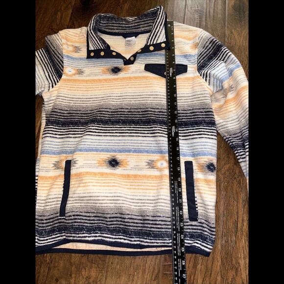 🔥🔥SOLD🔥🔥Womens Cinch Quarter Snap Sleeve Pullover Stripe Sz Medium Aztec - Picture 5 of 8